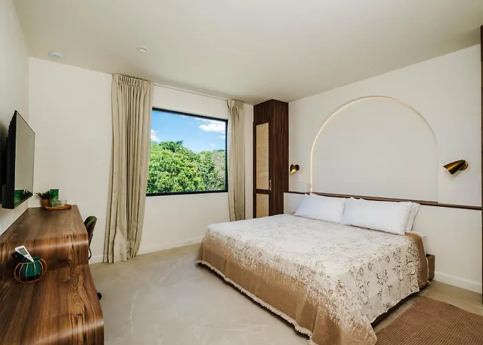 Hotel Iguana Surf Boutique Rooftop Pool & Beachfront Tamarindo